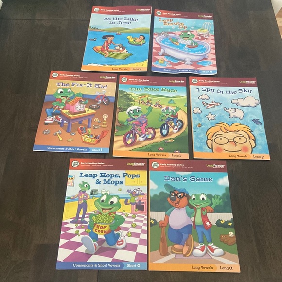 Leap Frog Leap Reader Tag Paperback Books Lot Of 7 short and long vowels - Picture 1 of 17